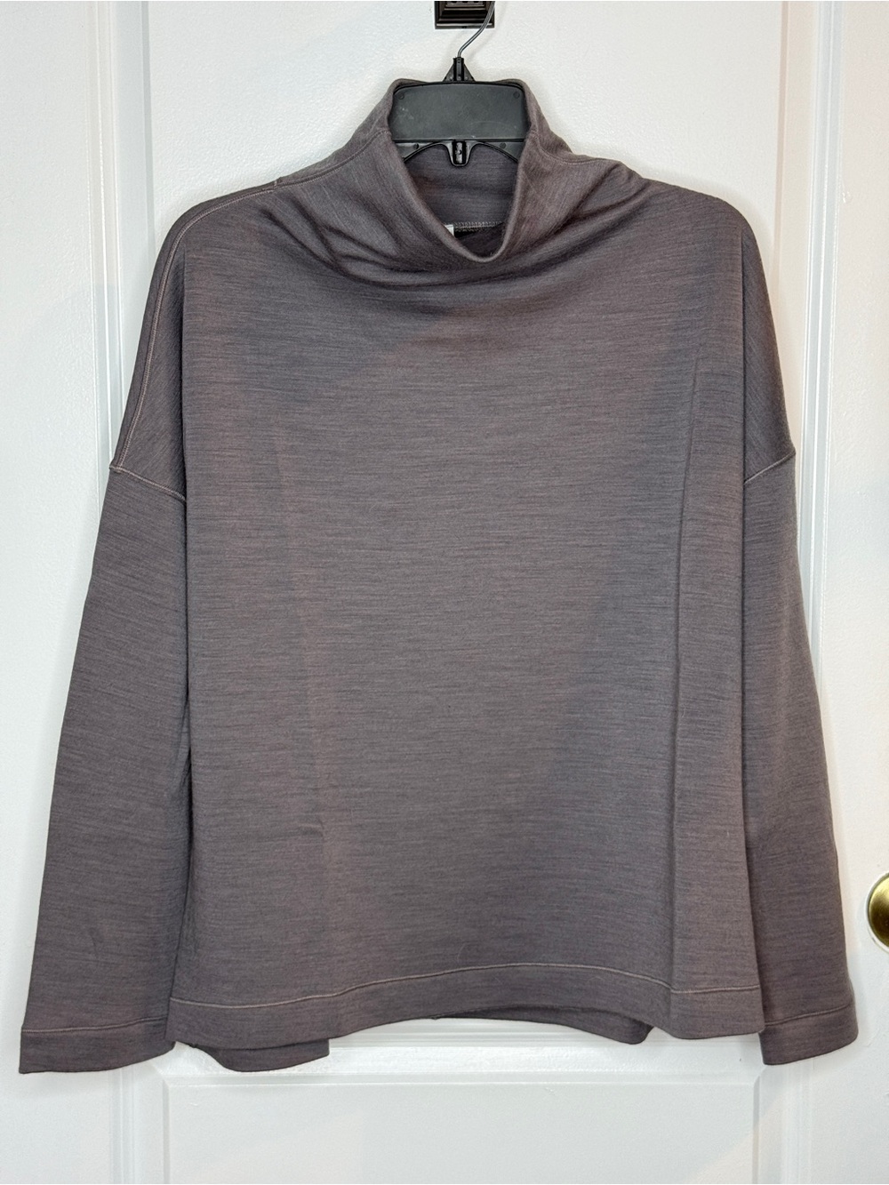 Lululemon Principal Dancer Funnel Neck Sweater in Luna Rock Sz 6 | EUC - Picture 5 of 7